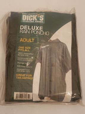 Dick's Sporting Goods Deluxe Raincoat Poncho Green New Vintage